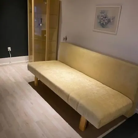 Nedlagt Landbrug Med 3 Lejlighed *